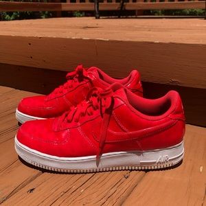 SUPER NICE NIKE AF1 ‘07 LV8 UV “SIREN RED” 🌷🌺